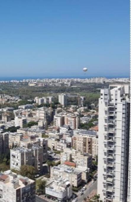 Appartamento Beautiful Penthouse W/Amazing View, Prime Location Ramat Gan Esterno foto