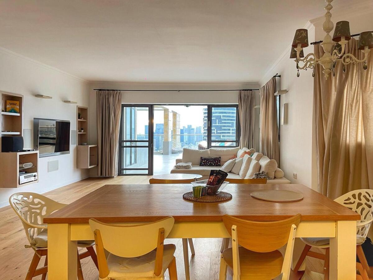 Appartamento Beautiful Penthouse W/Amazing View, Prime Location Ramat Gan Esterno foto
