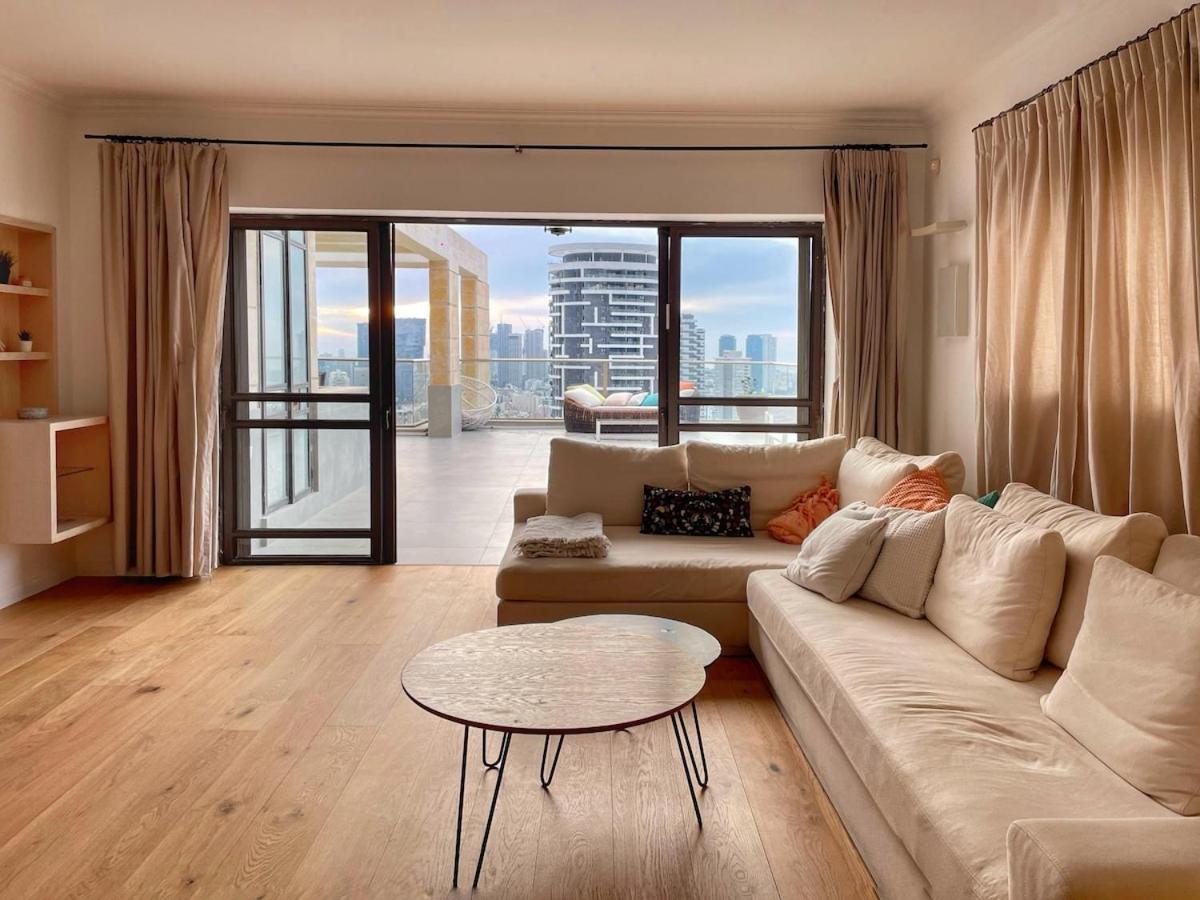 Appartamento Beautiful Penthouse W/Amazing View, Prime Location Ramat Gan Esterno foto